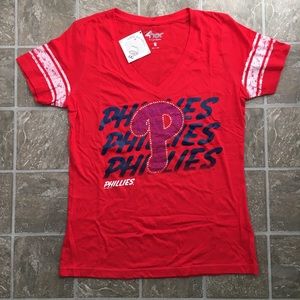 Philadelphia Phillies Vneck Size M NWT Rhinestone